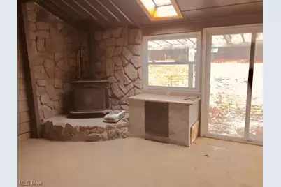 2675 Seifert Lewis Road, Hubbard, OH 44425 - Photo 5