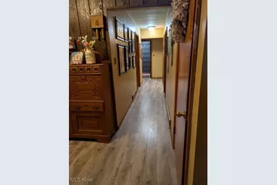 2675 Seifert Lewis Road, Hubbard, OH 44425 - Photo 9