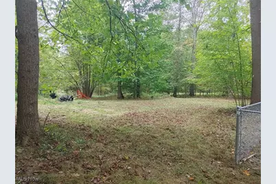 2675 Seifert Lewis Road, Hubbard, OH 44425 - Photo 11