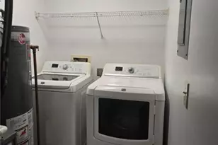 235 Pleasant St, LaGrange, OH 44050 - Photo 11