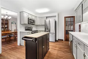 2334 Tanglewood Dr NE, Massillon, OH 44646 - Photo 9