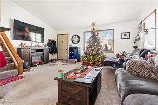 1250 1252 Main St, Lakemore, OH 44312 - Photo 5