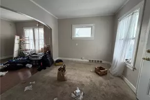 4723 E 94th St, Garfield Heights, OH 44125 - Photo 5