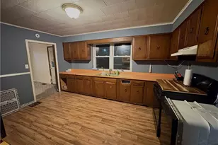 4542 Bloomfield Rd, Cambridge, OH 43725 - Photo 19