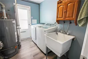 31705 Daniel Dr, Willowick, OH 44095 - Photo 27