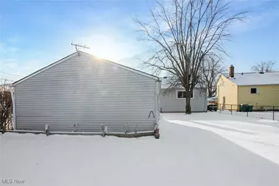 31705 Daniel Drive, Willowick, OH 44095 - Photo 35