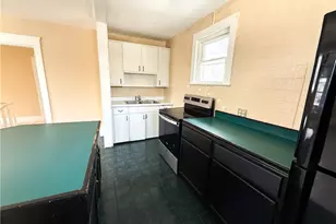 153 N Sycamore St, Ravenna, OH 44266 - Photo 11