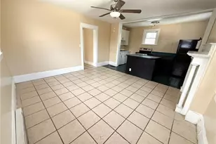 153 N Sycamore St, Ravenna, OH 44266 - Photo 9