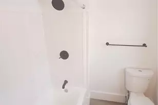 39 Hilton Ave, Youngstown, OH 44507 - Photo 21