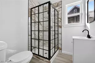 833 E 156th St, Loveland, OH 44110 - Photo 49