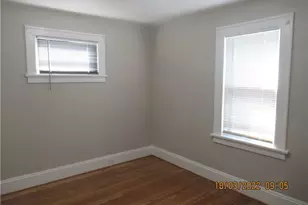 2015 Baxterly Ave, Oakwood, OH 44107 - Photo 21