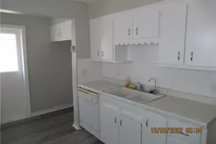 2015 Baxterly Ave, Oakwood, OH 44107 - Photo 11