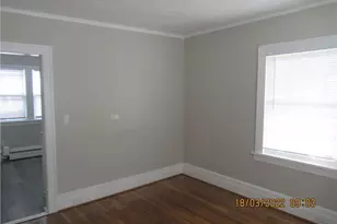 2015 Baxterly Ave, Oakwood, OH 44107 - Photo 5