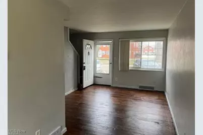 421 Kenwood Drive #G, Euclid, OH 44123 - Photo 3