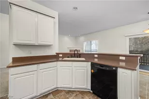 953 Longitude Ln, Amherst, OH 44001 - Photo 29