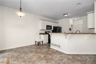 953 Longitude Ln, Amherst, OH 44001 - Photo 33