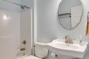 2286 Bent Branch Ct, Akron, OH 44333 - Photo 25