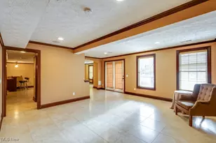 2286 Bent Branch Ct, Akron, OH 44333 - Photo 29