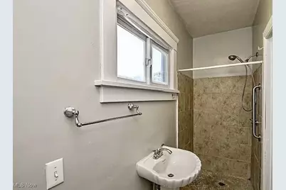 1628 Clark Avenue SW, Canton, OH 44706 - Photo 5