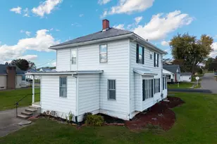 322 and 318 3rd St, Beverly, OH 45715 - Photo 5