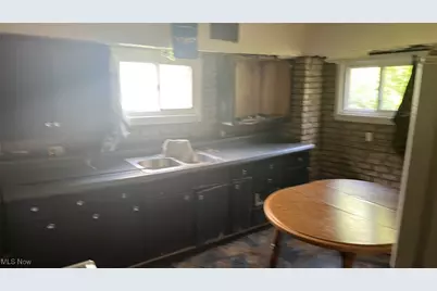 824 Howard Street, Bridgeport, OH 43912 - Photo 23