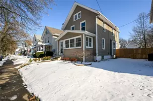 1033 Herberich Ave, Akron, OH 44301 - Photo 3