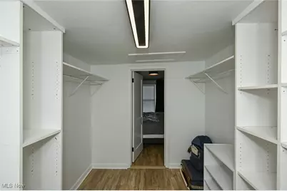 1033 Herberich Avenue, Akron, OH 44301 - Photo 31