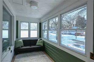 1033 Herberich Ave, Akron, OH 44301 - Photo 5