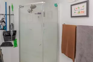 21082 Westwood Dr, Strongsville, OH 44149 - Photo 25