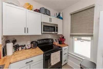 21082 Westwood Drive, Strongsville, OH 44149 - Photo 7