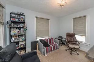 21082 Westwood Dr, Strongsville, OH 44149 - Photo 9