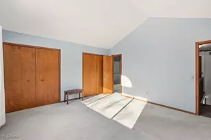 7470 Millrace Ln, Sagamore Hills, OH 44067 - Photo 17