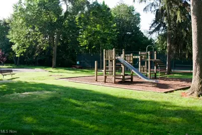 7470 Millrace Lane, Sagamore Hills, OH 44067 - Photo 37