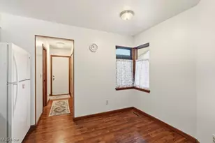 7470 Millrace Ln, Sagamore Hills, OH 44067 - Photo 13