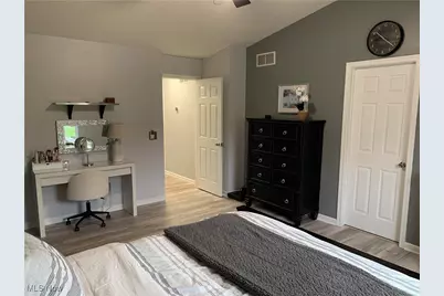 2501 Captens Street NE, Canton, OH 44721 - Photo 15