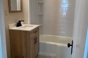 2215 Chesterland Ave, Oakwood, OH 44107 - Photo 5