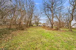 5425 Adams Ave, Ashtabula, OH 44004 - Photo 7