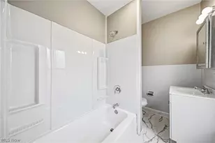 5425 Adams Ave, Ashtabula, OH 44004 - Photo 19