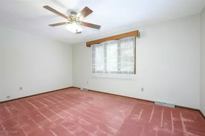 6274 Bayside Street NW, Canton, OH 44718 - Photo 23