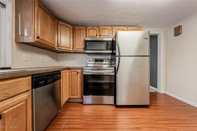 148 Englewood Drive, Avon Lake, OH 44012 - Photo 7