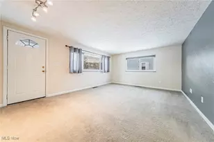 148 Englewood Dr, Avon Lake, OH 44012 - Photo 3