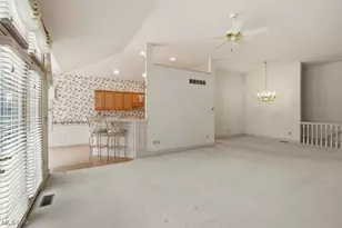 2804 Valley Rd, Cuyahoga Falls, OH 44223 - Photo 17