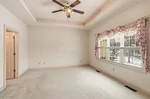 2804 Valley Rd, Cuyahoga Falls, OH 44223 - Photo 11