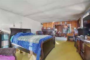 8820 Cook Rd, Salem, OH 44460 - Photo 9