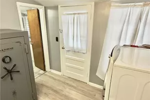 557 North Ave, Geneva, OH 44041 - Photo 17