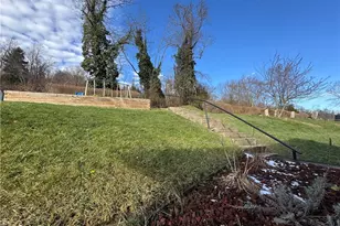 1511 N 9th St, Martins Ferry, OH 43935 - Photo 3