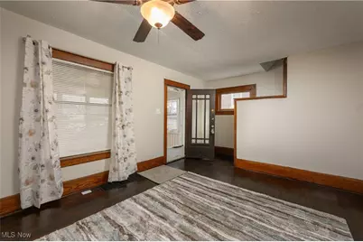 485 Lloyd Street, Barberton, OH 44203 - Photo 5