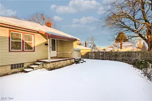 2123 37th St NW, Canton, OH 44709 - Photo 13