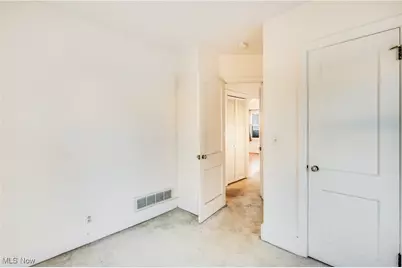 2123 37th Street NW, Canton, OH 44709 - Photo 9