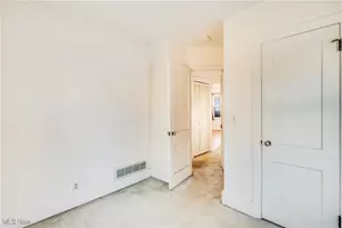 2123 37th St NW, Canton, OH 44709 - Photo 9